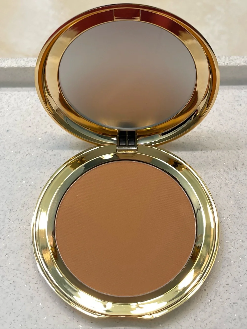 Beauty Bakerie ~ ‘ALMOND’ (Chestnut) Pressed Setting Powder ~ Full Size 10 g